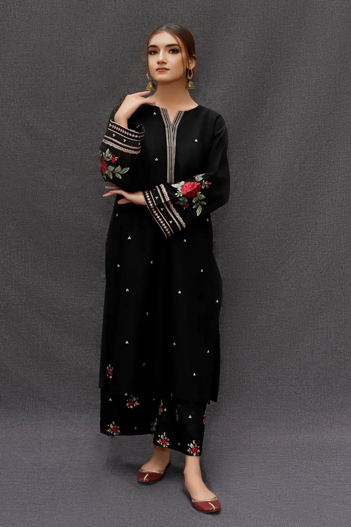 Urge Lawn 3Pc Embroidered With Digital Printed Dupatta-1026